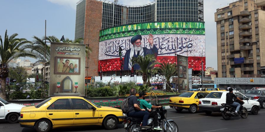 Daily Life in Tehran