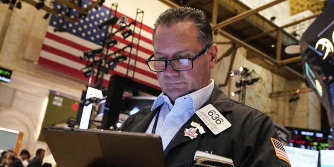 Wall Street Broker Dollar