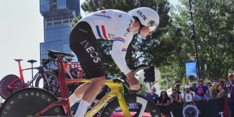 2. Etappe des Giro - Brite Tarling schnappt Roglic den Tagessieg weg