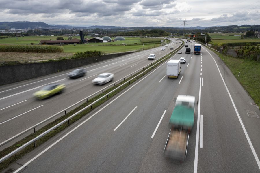 Unfall Polizist Handy Videoaufnahme