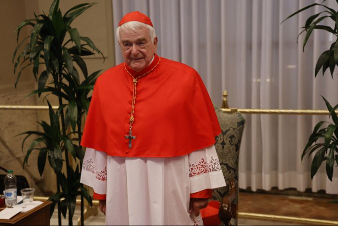 Auch Kardinal Emil Paul Tscherrig wird der Papstwahl beiwohnen. Emil Paul Tscherrig