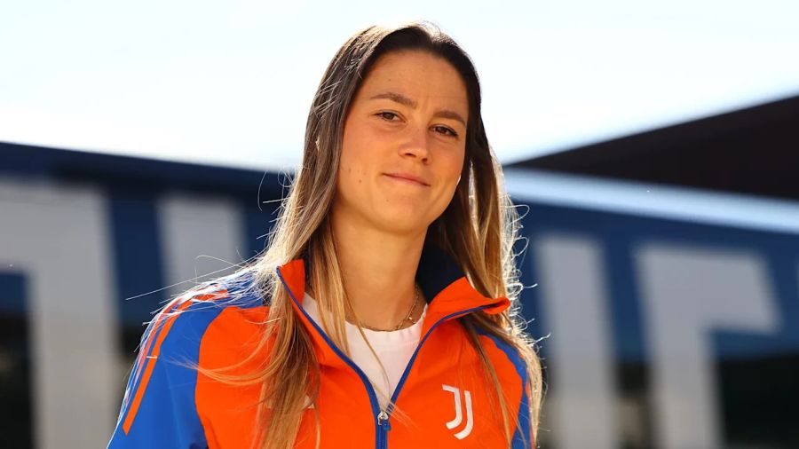Viola Calligaris feiert ihren ersten Titel mit Juventus.