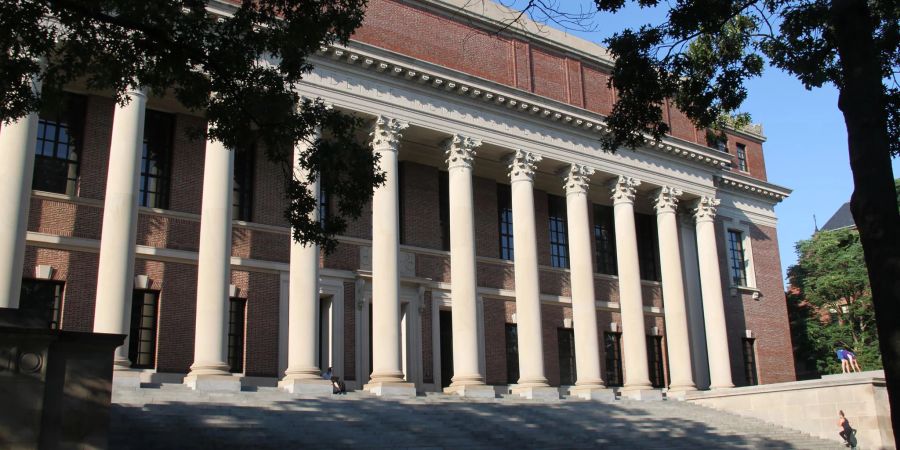 Trump Harvard