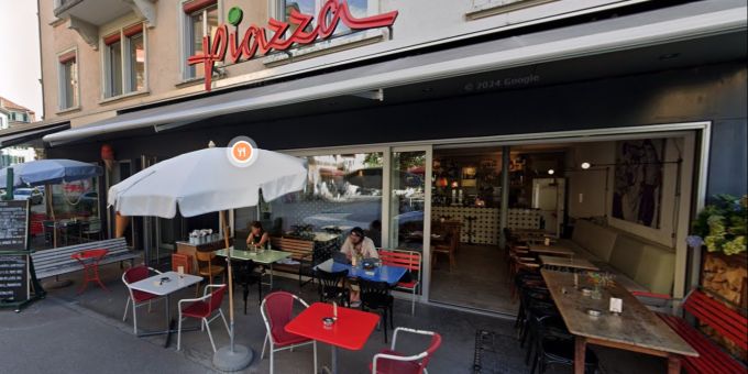 Seit fast zwei Jahrzehnten gehört es fest zum Idaplatz, jetzt wird das Piazza schliessen. Piazza Zürich