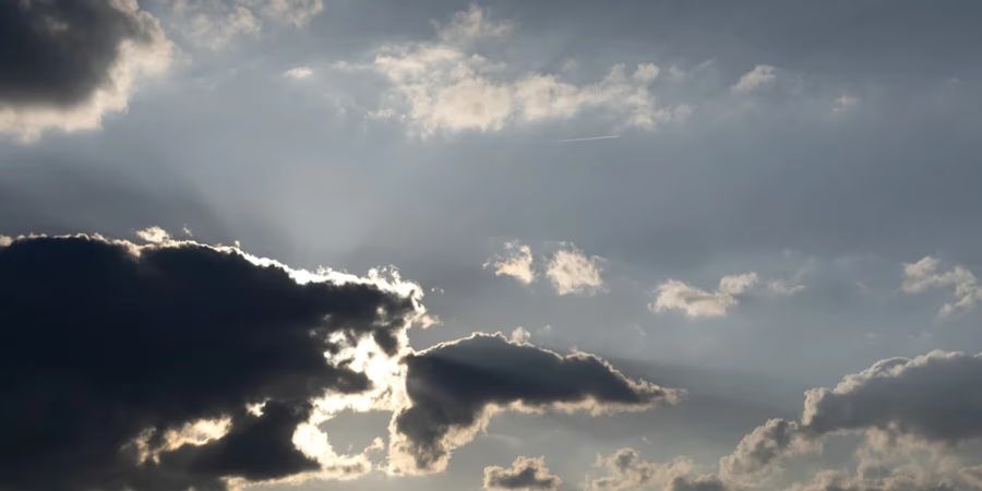 Wetter Wolken