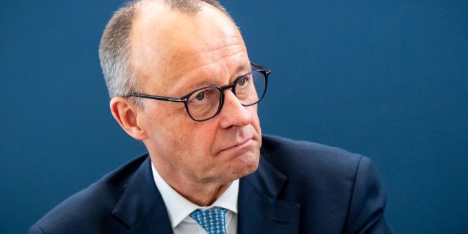 Friedrich Merz fordert die EU-Institutionen zur Abschaffung der europäischen Lieferkettenrichtlinie auf. (Archivbild) Friedrich Merz