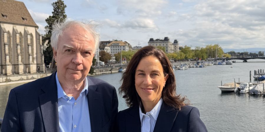 Zürich feiert am Fluss