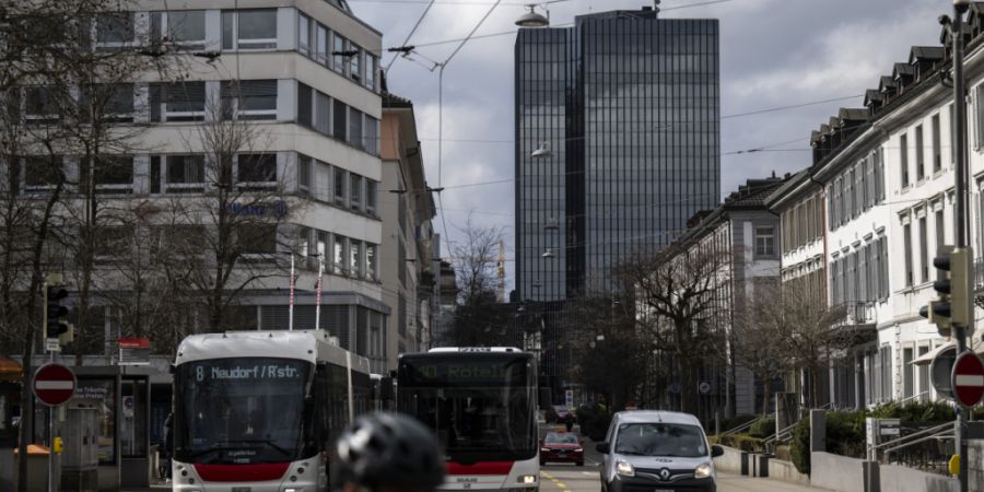 In der Stadt St. Gallen verbessert sich die Finanzlage, trotz eines für 2027 budgetierten Defizits. (Archivbild)