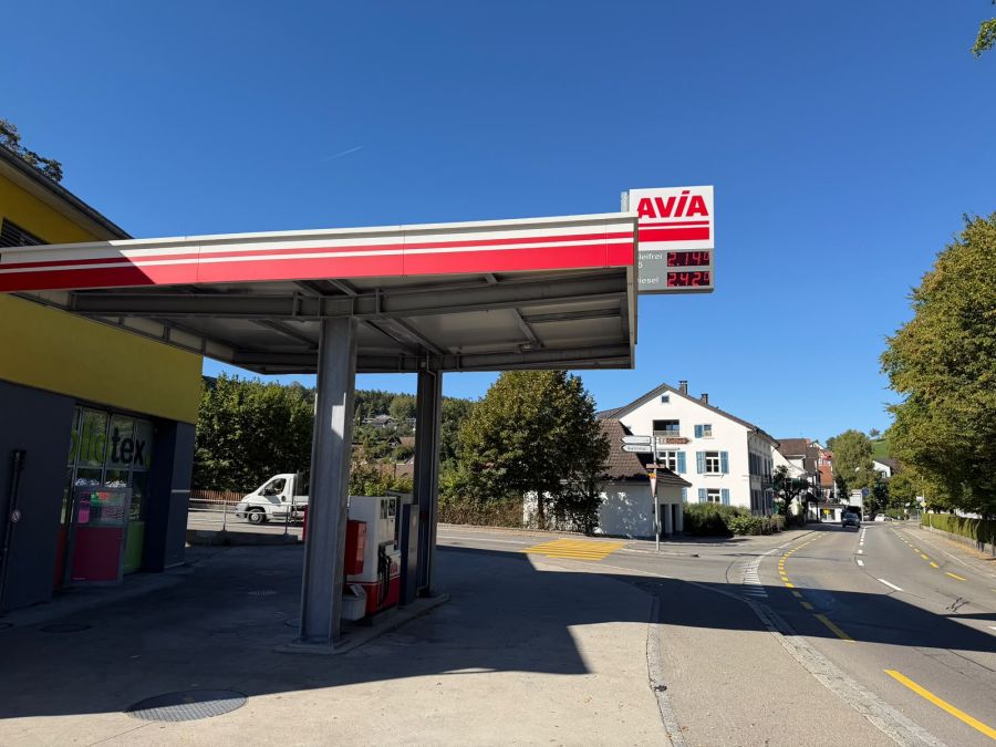 Doch in der Realität am 23.09.26: 2.14 pro Liter Bleifrei95.