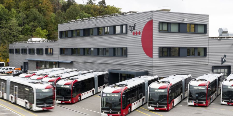 Die Freiburger Verkehrsbetriebe TPF setzten ab dem Fahrplanwechsel schrittweise ihre neuen Elektrobusse ein.