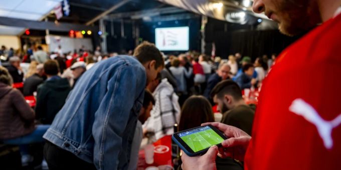 Das Wetter macht morgen, Samstag, nicht bis am Abend mit – das Nati-Spiel müssen EM-Fans wohl drinnen schauen. Wetter