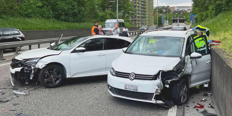 Münchenstein: Auffahrkollision