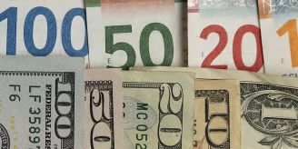 Über 1.- Marke - US-Dollar zum Franken über Parität
