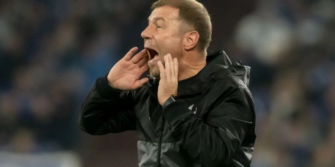 Gelsenkirchen - Schalke überrascht: Weitere Gnadenfrist für Trainer Kramer