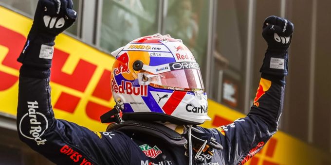 Könnte bereits am Sonntag seinen zweiten WM-Titel bejubeln: Max Verstappen. (Archivbild) Grosser preis von Singapur