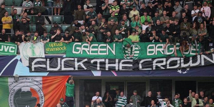 Fans von Celtic Glasgow sorgen mit diesem Banner für Entrüstung. Celtic Glasgow Champions League
