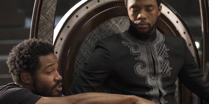 Ryan Coogler (l.) mit Chadwick Boseman am Set von «Black Panther». black panther