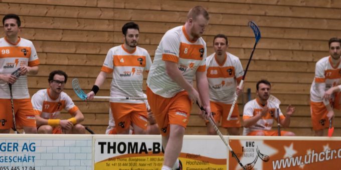 Stefan Mächler und seine Teamkollegen beendeten die Saison, wie sie diese begonnen hatten: Mit einem Auswärtssieg. UHC Tuggen-Reichenburg