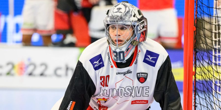 Unihockey-Torhüter im Spiel