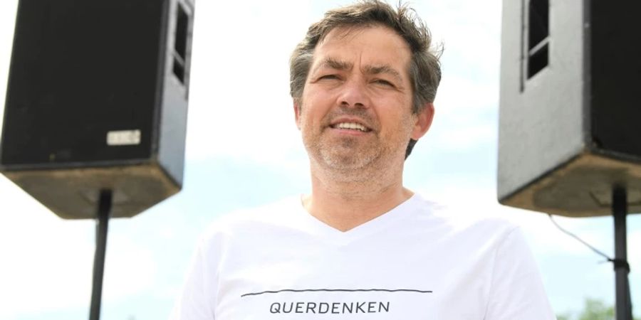 Michael Ballweg bei Demonstration