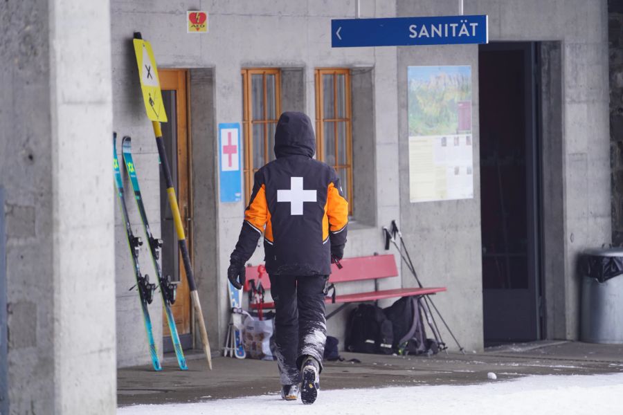 In Chäserrugg SG starb ein Mann auf der Piste drei.