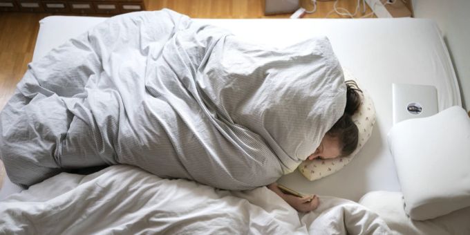 «Schlafstörungen» - Zeitumstellung kann wochenlange Folgen haben