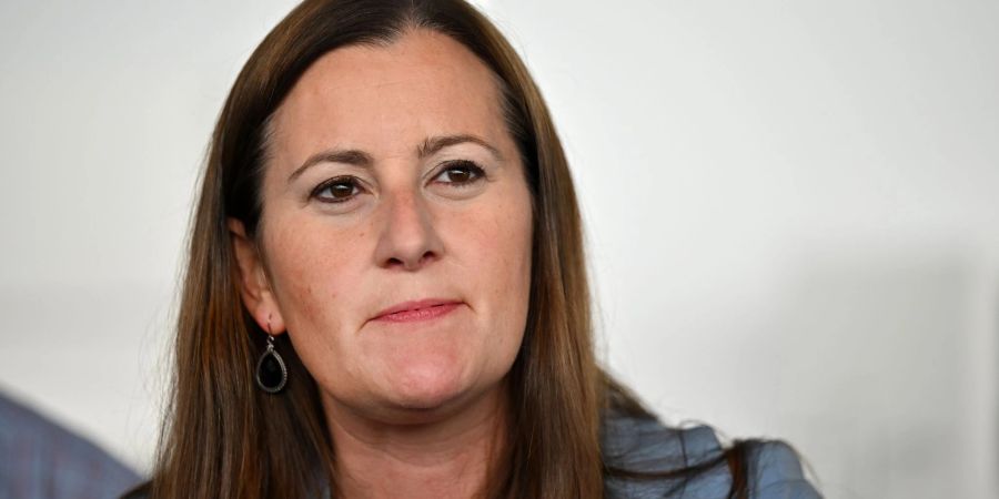 Auch angesichts des russischen Angriffskriegs gegen die Ukraine hält Linken-Chefin Janine Wissler die Forderung ihrer Partei nach einer Auflösung der Nato aufrecht.