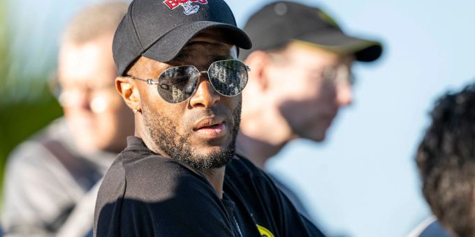 BVB-Stürmer Anthony Modeste bekam Recht im Streit mit einem Getränkehersteller. BVB-Stürmer Anthony Modeste bekam Recht im Streit mit einem Getränkehersteller.
