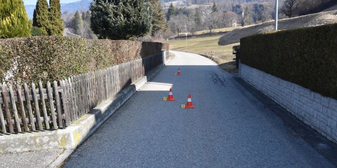 Unfallstelle Oberen Strässlein in Sils im Domleschg Unfallstelle Oberen Strässlein in Sils im Domleschg
