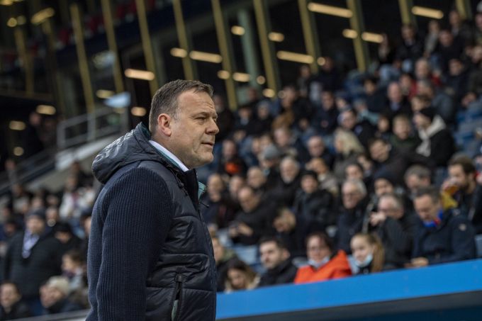 Der Trainer des FC Basel Patrick Rahmen beim Meisterschaftsspiel gegen den dem FC Luzern. FC Basel