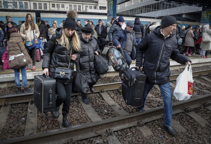 Menschen ergreifen in Kiew die Flucht. (Bild vom 4. März)