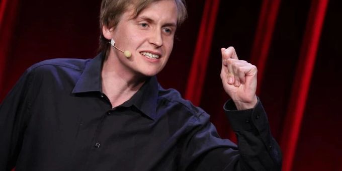 Berlin - Sebastian Pufpaff gibt «Happy Hour» an Till Reiners ab