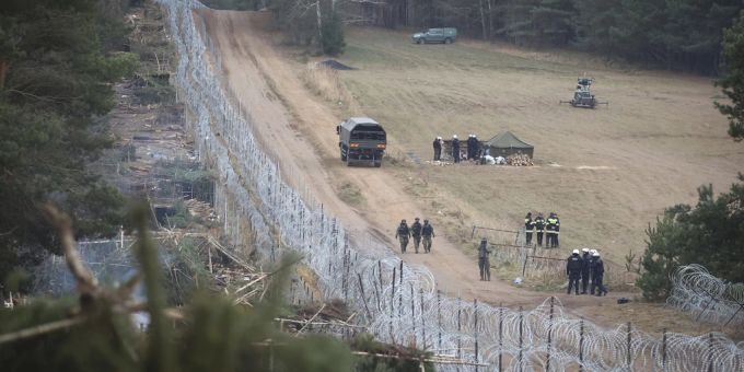 Der polnische Grenzschutz versucht schon seit August, Migranten an der Einreise zu hindern. EU-Aussengrenze