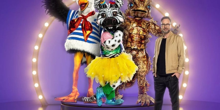 Matthias Opdenhövel und drei der neuen «Masked Singer»-Masken: Möwe, Zebra und Dornteufel.