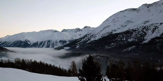 In den östlichen Teilen der Schweiz sind die Temperaturen in der klaren Nacht auf Freitag stark gesunken. (Symbolbild) Temperaturen