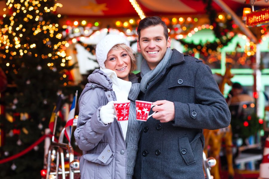 Glühwein, Weihnachtsmarkt