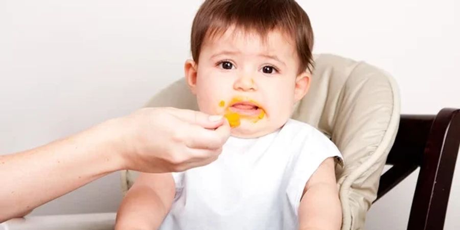 Bereits ab Geburt sind bei einem Baby viele Geschmacksknospen ausgebildet.