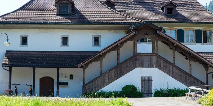 Das Schloss Blankenburg an der Lenkstrasse 70. - Blankenburg bei Zweisimmen