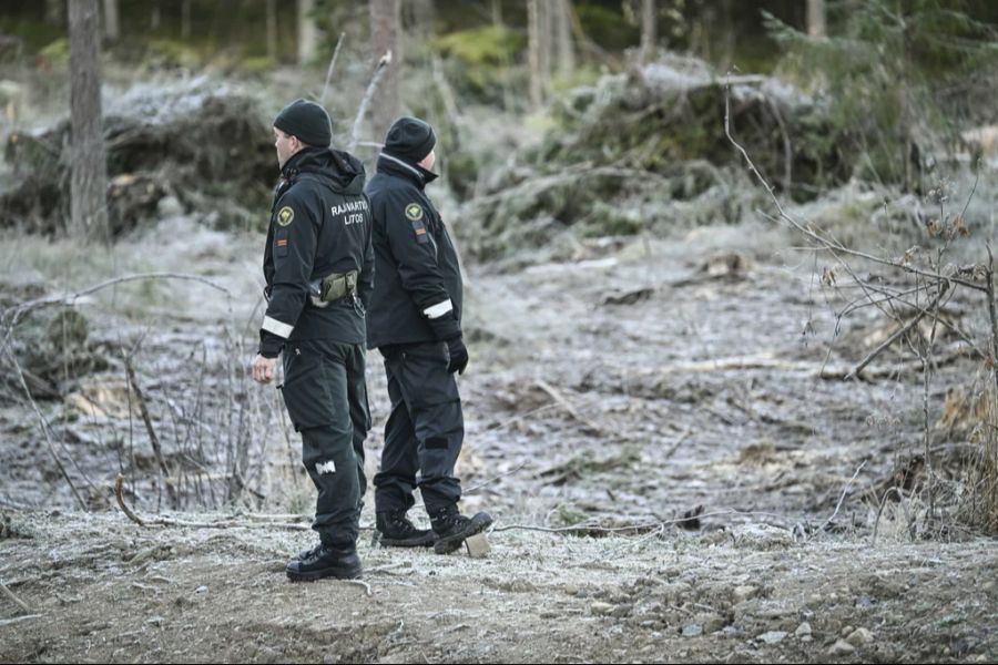 Zu diesem Zweck werden Deals mit lokalen Landbesitzern gemacht.