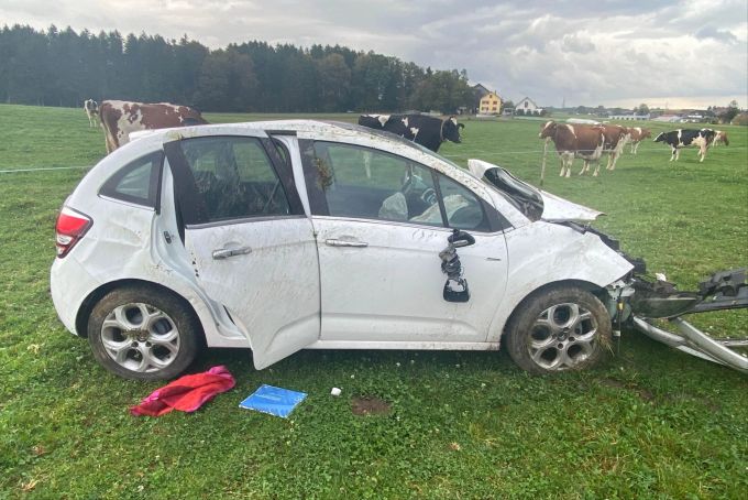 Am Fahrzeug entstand ein Sachschaden. ein Sachschaden