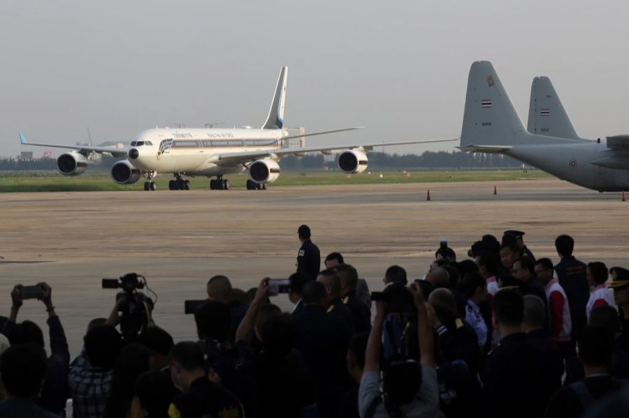 Angaben aus Thailand zufolge wollen rund 7000 Staatsbürger aus Israel evakuiert werden.