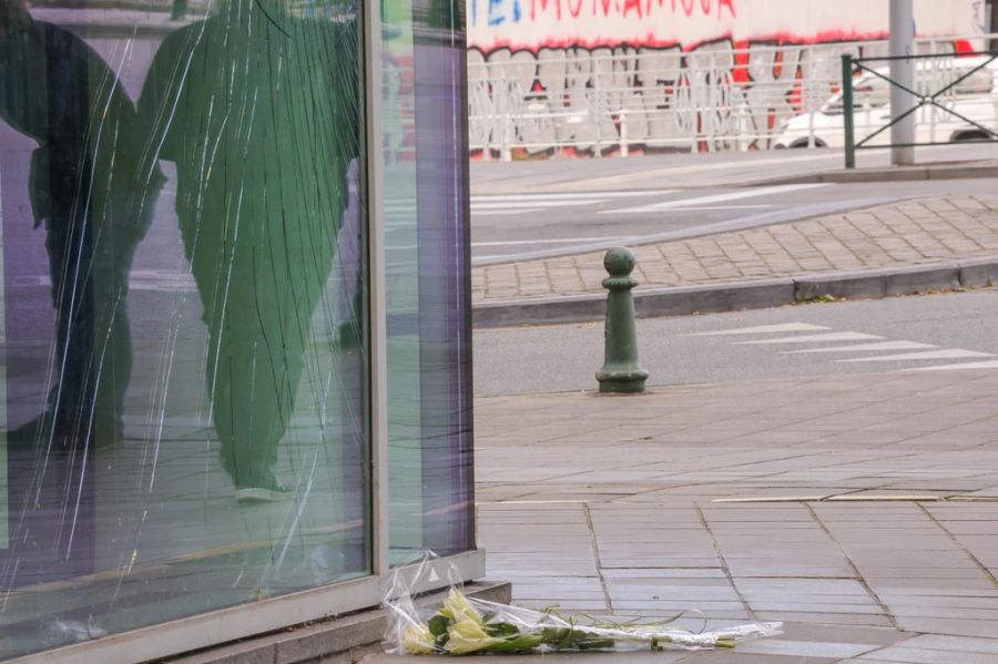 Kurz darauf wurden zwei schwedische Fussball-Fans von einem Islamisten in Brüssel erschossen.