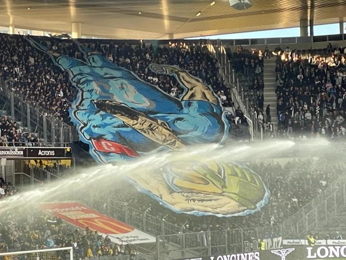 YB FCZ