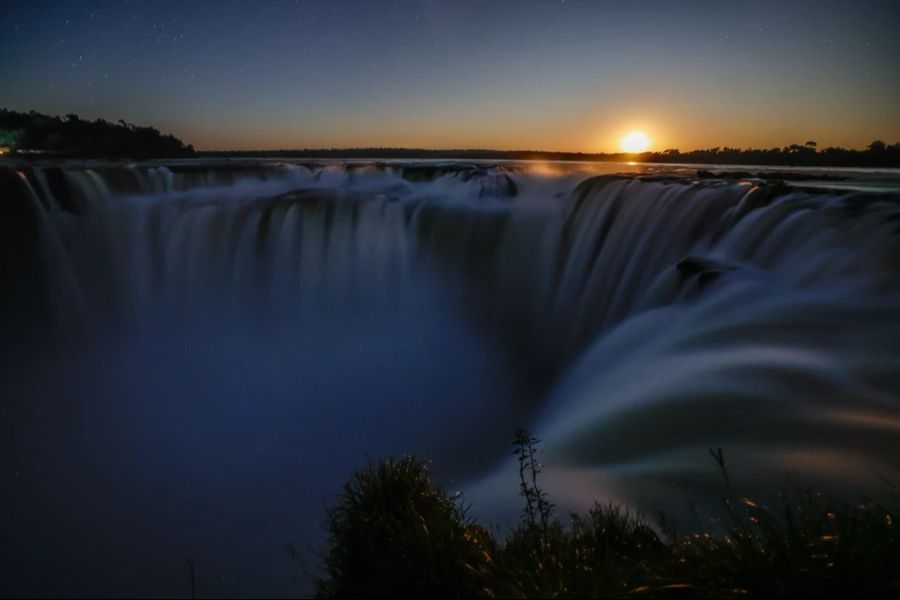 Auch die Iguazu Wassefälle können überzeugen.