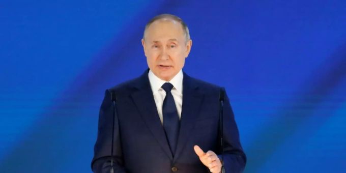 Russlands Präsident Wladimir Putin will Russland vor dem Coronavirus beschützen. Coronavirus