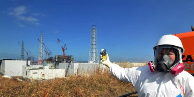 Journalist misst Strahlungswerte in Fukushima Fukushima
