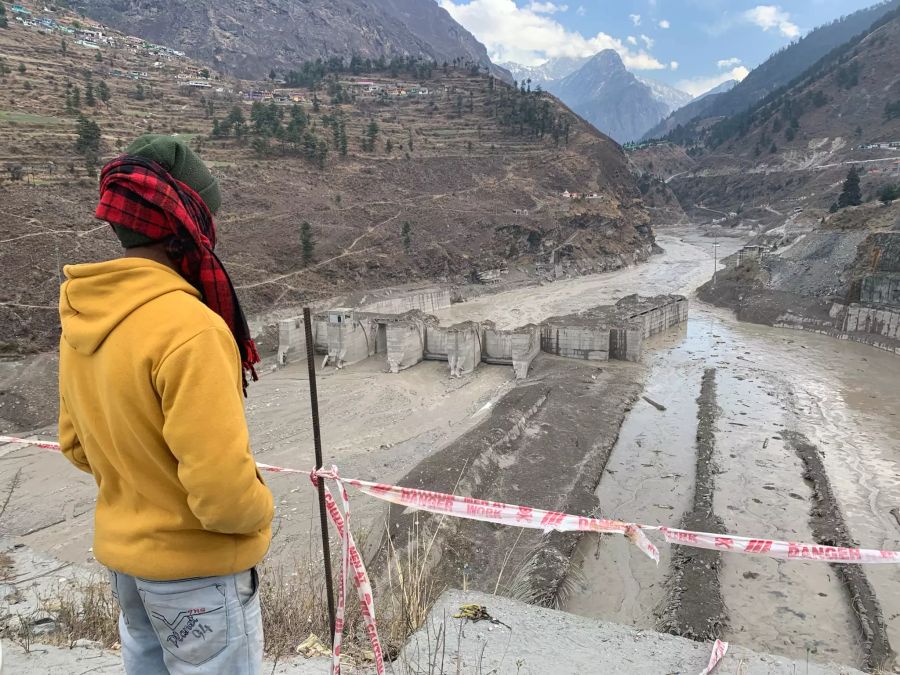 Gletscherabbruch und Sturzflut in Indien
