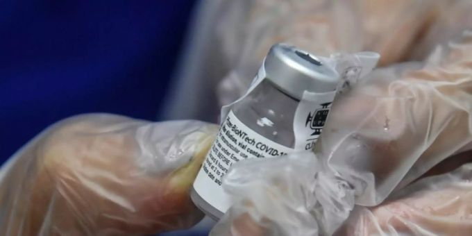 Impfstoff der Unternehmen Pfizer und Biontech Impfstoff der Unternehmen Pfizer und Biontech