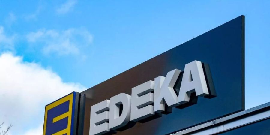 Bei Edeka und Netto verkaufte Tiefkühl-Kräuter wurden zurückgerufen. Welches Produkt betroffen ist, erkennen Verbraucher am Mindesthaltbarkeitsdatum. Foto: Jens Kalaene/dpa-Zentralbild/ZB