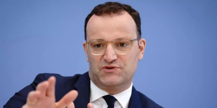 Jens Spahn will Biontech-Dosen für Schülerinnen und Schüler reservieren. Foto: Kay Nietfeld/dpa